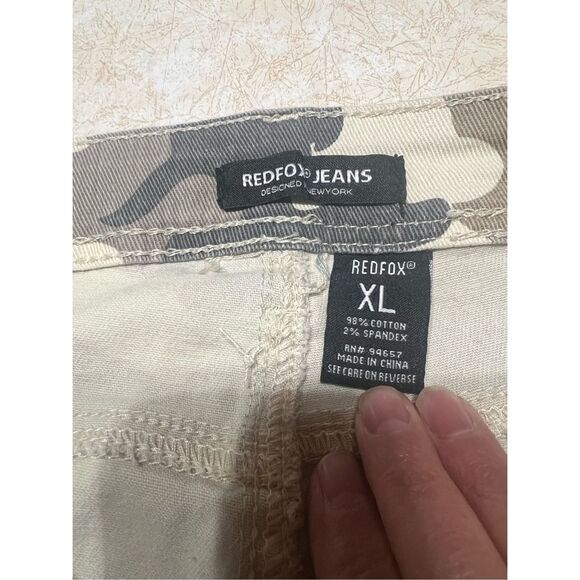 RED FOX WOMEN'S STACKED FRAYED HEAVY TWILL PANTS  (KHAKI CAMO) Sz XL - Picture 3 of 8